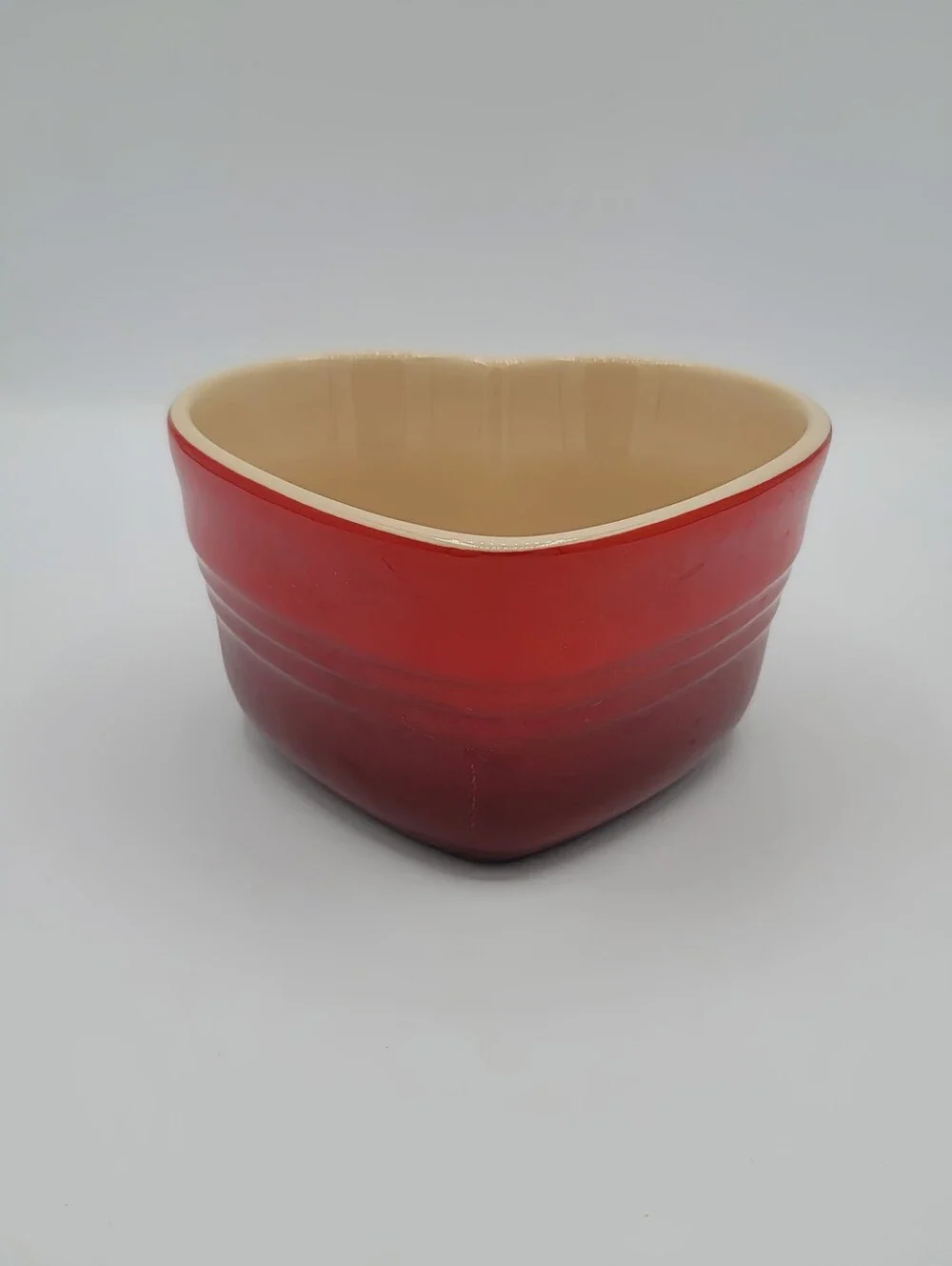 Le Creuset Cerise Heart Baker Stoneware Mini Red Cream Baking Dish Valentine 4.5